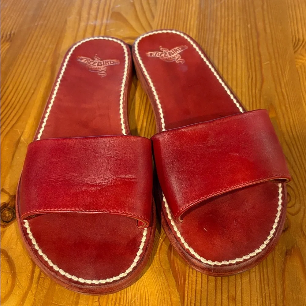 Freebird Red Leather golden Sandals - Picture 1 of 12